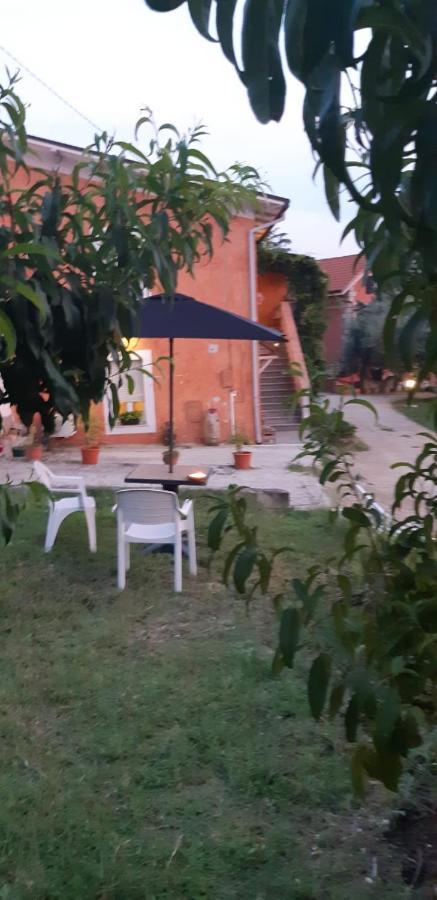 Bed and Breakfast Il Glicine Кьети Экстерьер фото